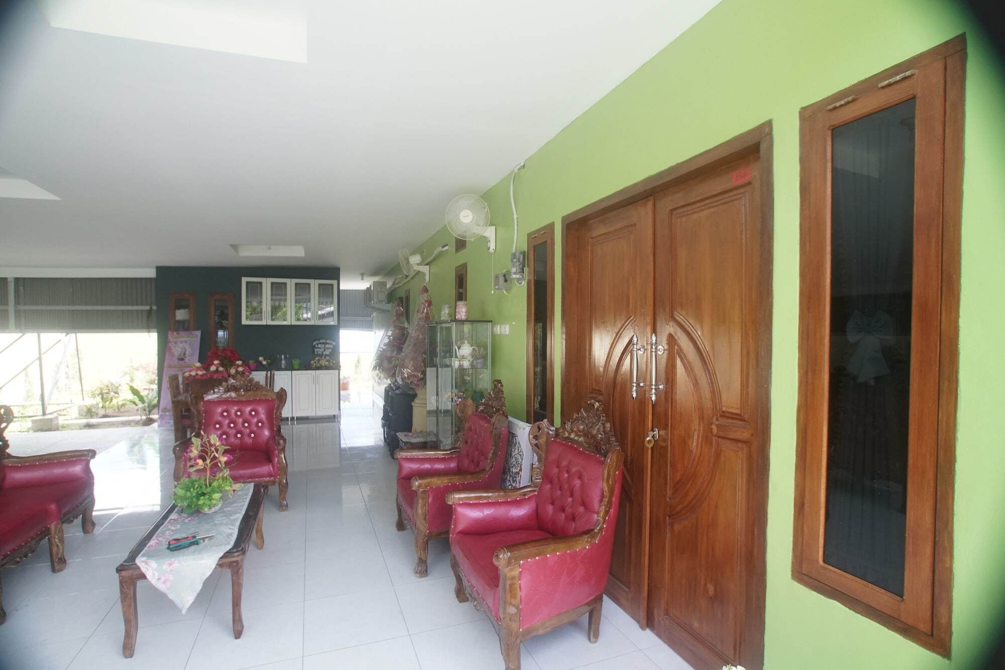 Rumah Kost Maple Winangun 2* Manado